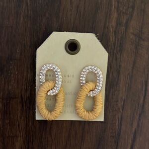 Anthropologie threaded pave link drop earring